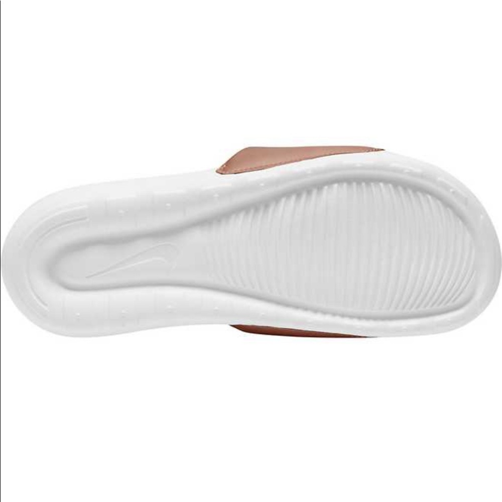 Nike Women's Victori One Slides - Picture 4 of 5